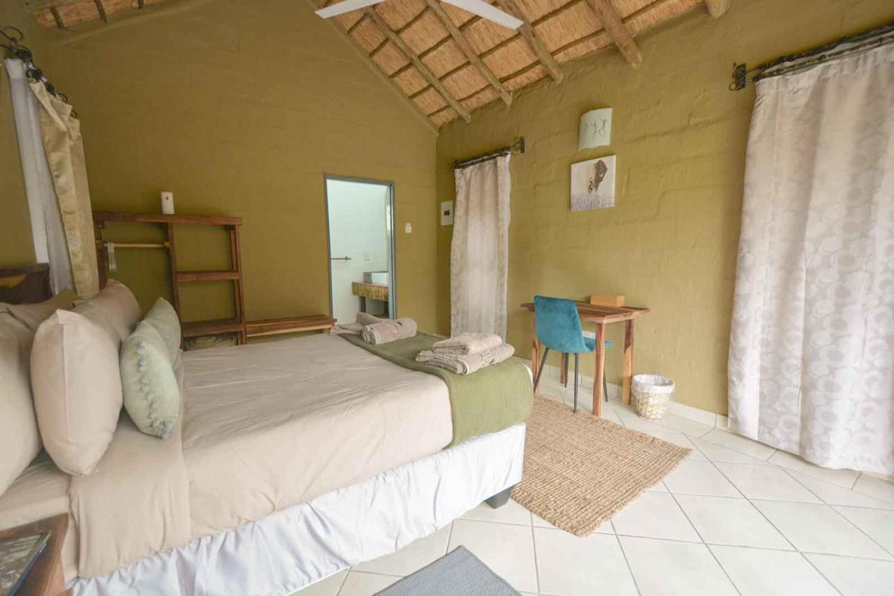 African Excursions Guest House Khwai Eksteriør bilde