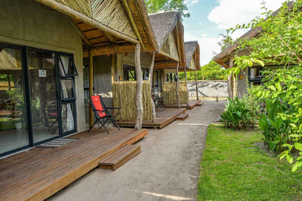 African Excursions Guest House Khwai Eksteriør bilde