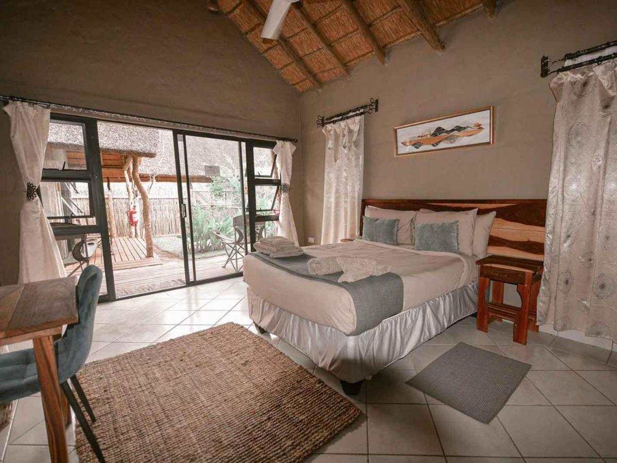 African Excursions Guest House Khwai Eksteriør bilde